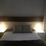 Apto Con Patio Y Barbacoa Bbq H De La Reina Apartmán Córdoba