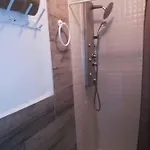 Apartmán Apto Con Patio Y Barbacoa Bbq H De La Reina