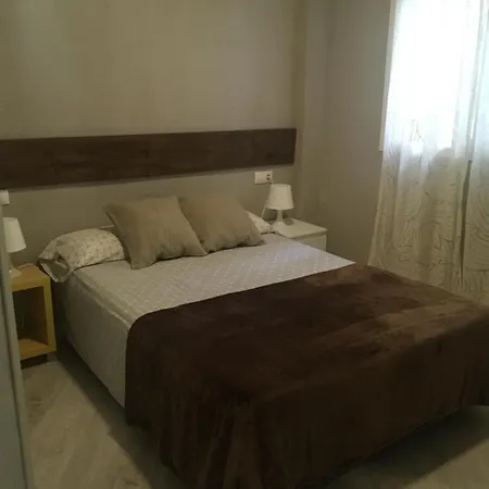 Apto Con Patio Y Barbacoa Bbq H De La Reina Apartment *