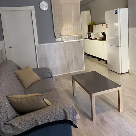 Apto Con Patio Y Barbacoa Bbq H De La Reina Daire