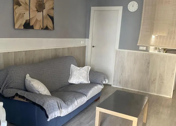 Apto Con Patio Y Barbacoa Bbq H De La Reina * 科爾多瓦